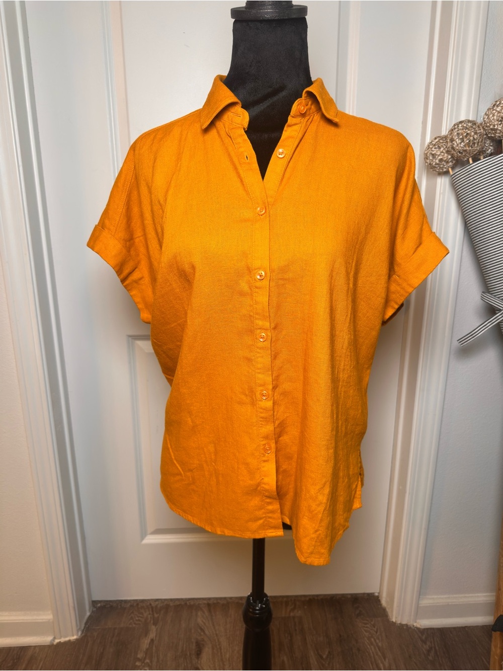 7 For All Mankind Short Sleeve Button-Down Shirt in Burnt Orange / BNWT